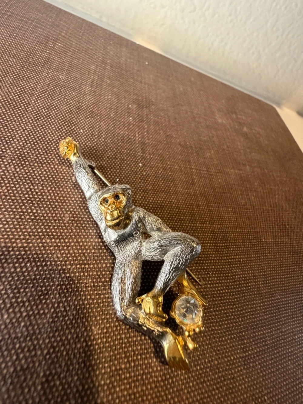 Figural Chimpanzee Brooch Vintage Monkey‎ Pin Gold Silver Tone Rhinestone